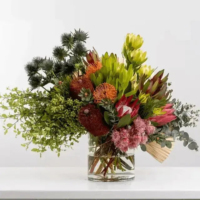 Flowers with Vases Dubai